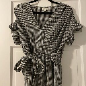 Max studio checkered blouse
